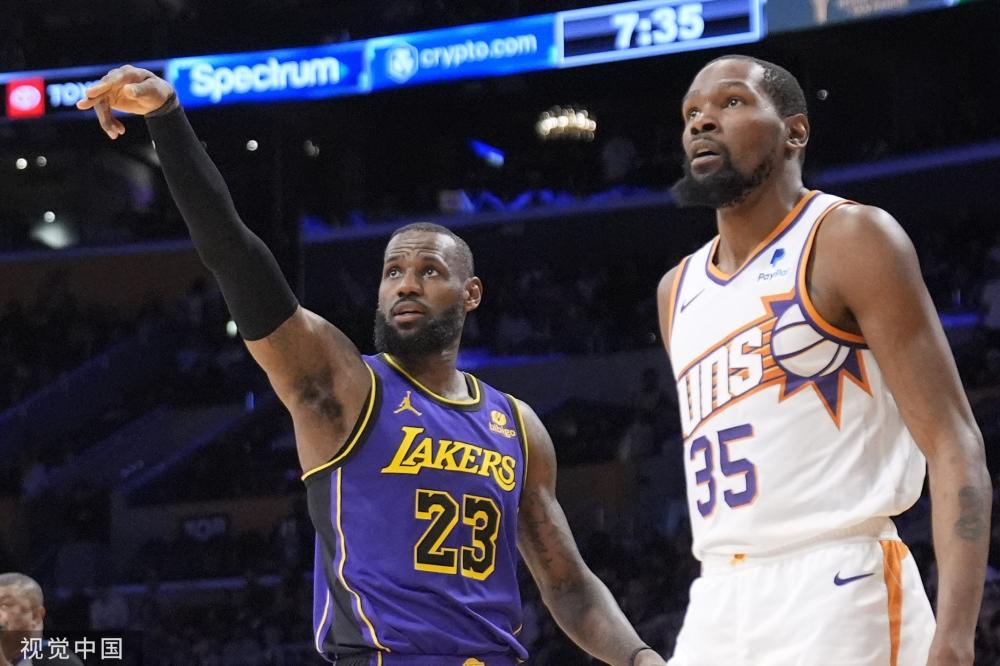 他们在防守 他们在防守